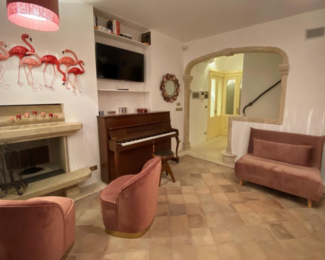 Hotel Don Gil Chic Polignano a Mare Exterior foto